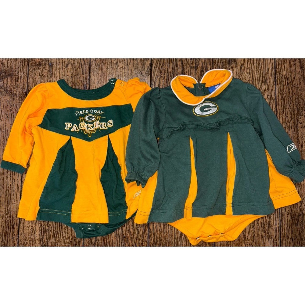 Vintage NFL Reebok Green Bay packers infant dresses 6/9 months